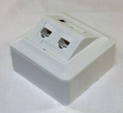 Smartbox påvegg hvit m/2xENM UTP Cat6A Nettverksuttak inkl. moduler 84x84x57