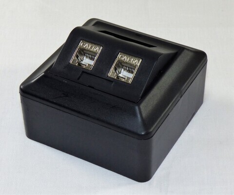 Smartbox påvegg Svart m/2xENM STP Cat6A Nettverksuttak inkl. moduler 84x84x57 