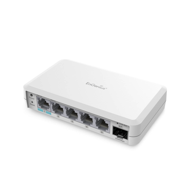 EnGenius EXT1106 PoE Switch Extender 4x 1GbE | 1x GbE PD | 1x SFP 