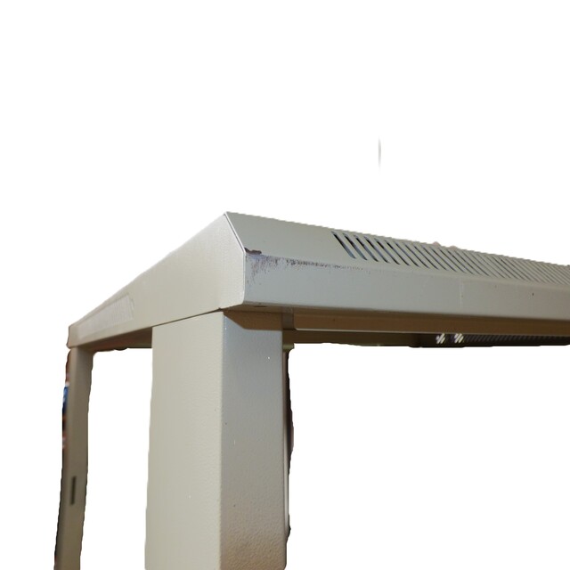 DEMOBRUKT 42U gulvrack 19" 80x80 Åpent RAL7035, Har vært demo i vår utstilling 