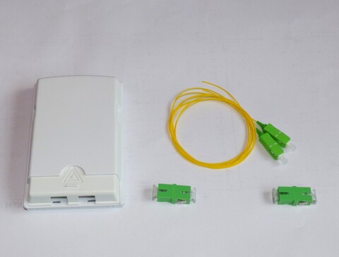 FTTH-uttak m/ 2xSC/apc pigtail &amp; adapter