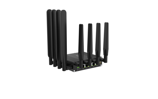 Milesight UR75 - 5G/4G industriruter WiFi6, I/O, 4x PoE Ethernet 