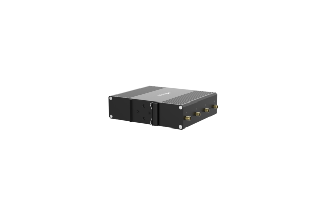 Milesight UR75 - 5G/4G industriruter WiFi6, I/O, 4x PoE Ethernet 