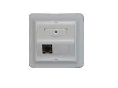 Skr&#229;uttak 84x84 m/1xENM Cat6A STP Nettverksuttak inkl. modul