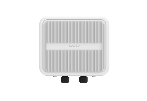 EnGenius Outdoor 5GHz Dual Radio 2x2 Access Point with 18dBi Panel Antenna