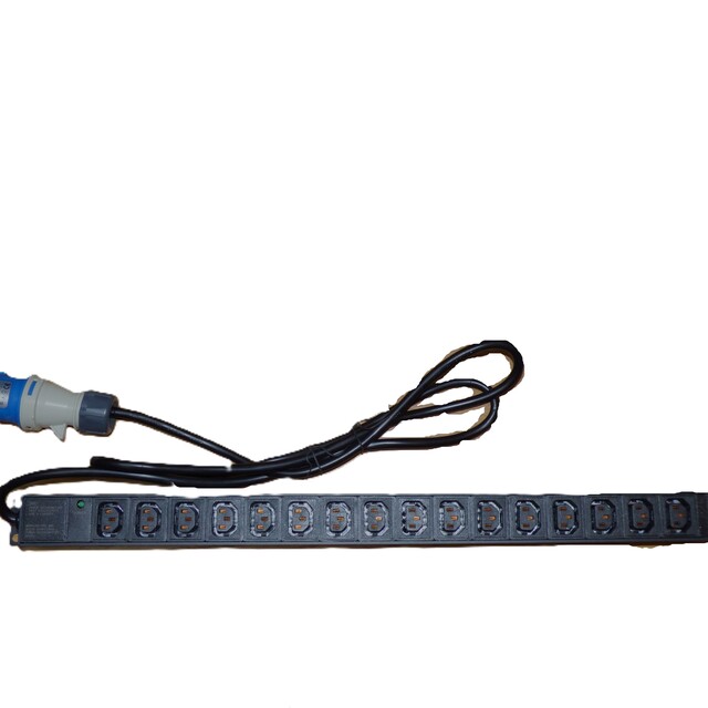 Vertikal PDU 16 x230V C13 uttak, 2 m Strømlist for vertikal montering, 16A 