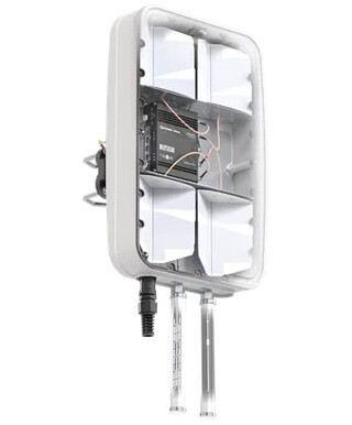 QuWireless QuMax Omni for RutX50/RutM51 Ekstern antenne/kapsling rundstråle 