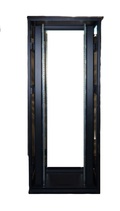 42U Gulvrack 19" 800x800 åpent svart Web hjul, 2stk vertikal føringskanal montert