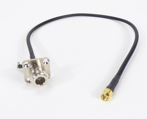 Antenneovergang N-hun panel / SMA-han 30 cm. LMR200  kabel med N-hun /SMA-han