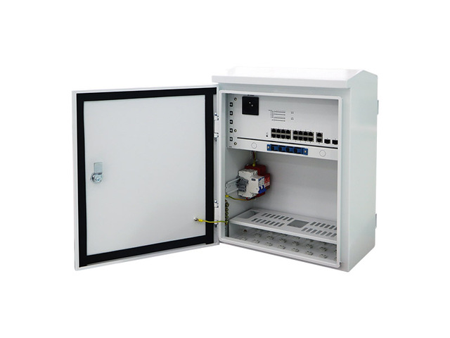 PoE-skap, 20-port GbE, 16 PoE, 2 SFP 450W strømforsyning, fiberskuff 