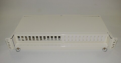 24 Fiber 1,5U patchpanel Serie-E SC-Dplx hvit ODF Ericsson type 19&quot;/ETSI