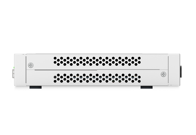 Engenius ESG320 Gateway3 4G 1SFP 3xGbE PoE, 1xGbE PoE+, 1xSFP 