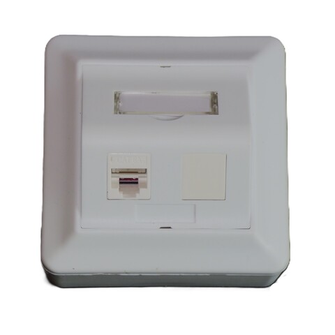 Smartbox p&#229;vegg hvit m/1xENM UTP Cat6A Nettverksuttak inkl. moduler 84x84x57