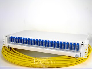 48 fiber SM QXAI SC 20meter Preterminert Montert i patchpanel