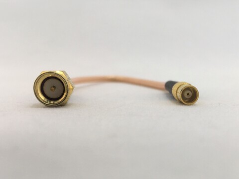 Antenneovergang MCX-hun til SMA-han 15 cm. RG316 kabel