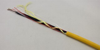 G24-9 Micro QXXI SM LSOH Gul 2000m/trml OD 6,8mm
