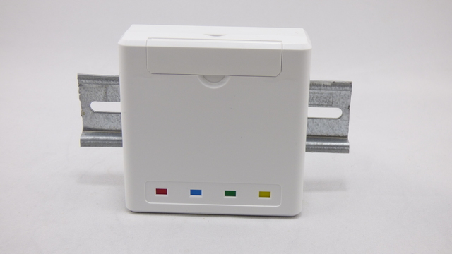 Fiberuttak for påvegg eller DIN-feste 4xSC simplex 80x80x30mm 