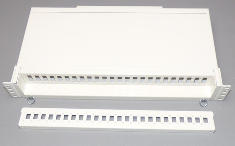 48 Fiber 1,5U patchpanel Serie-E LC-Dplx hvit ODF Ericsson type 19&quot;/ETSI