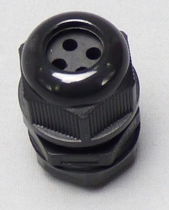 Gjennomf&#248;ringsnippel M20 4x3mm IP 67