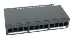 Consolidation point 12xRJ45 uten moduler P&#229;vegg